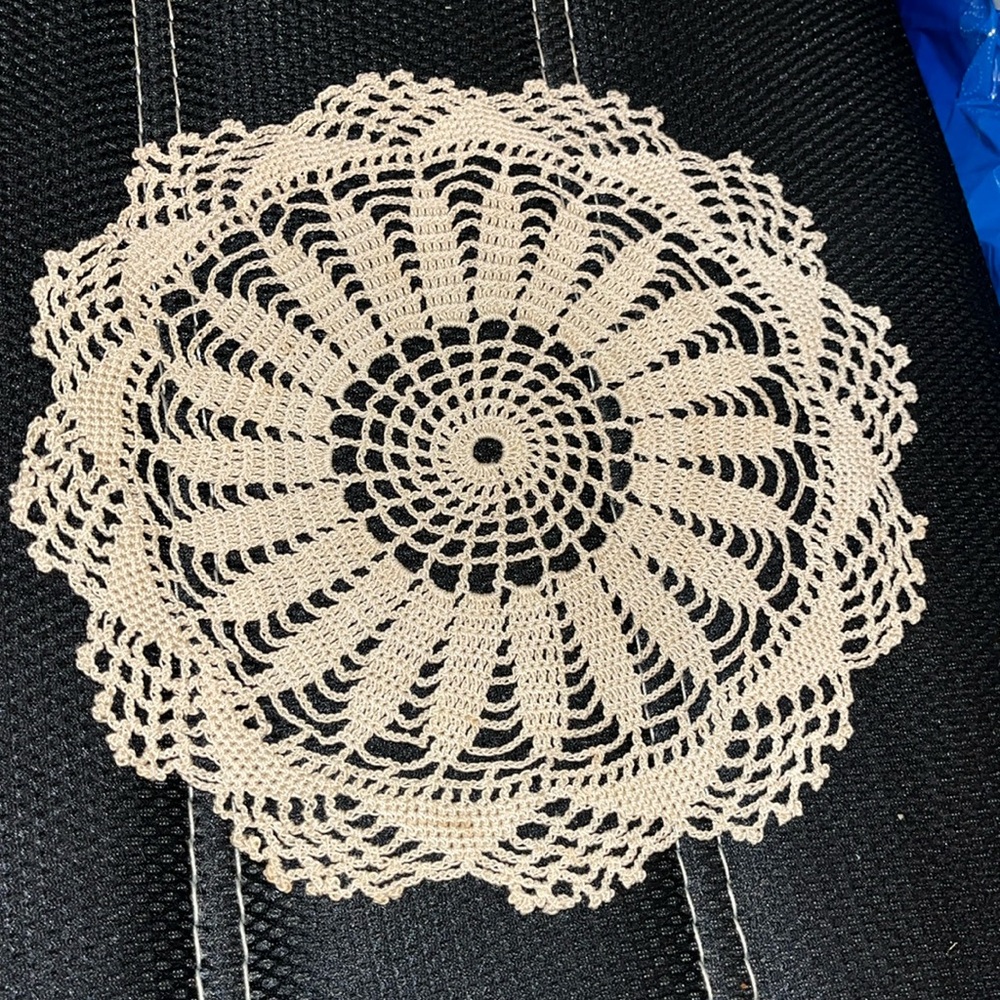 Vintage Handmade Crocheted Cotton Lace Doily 9” round scalloped open weave